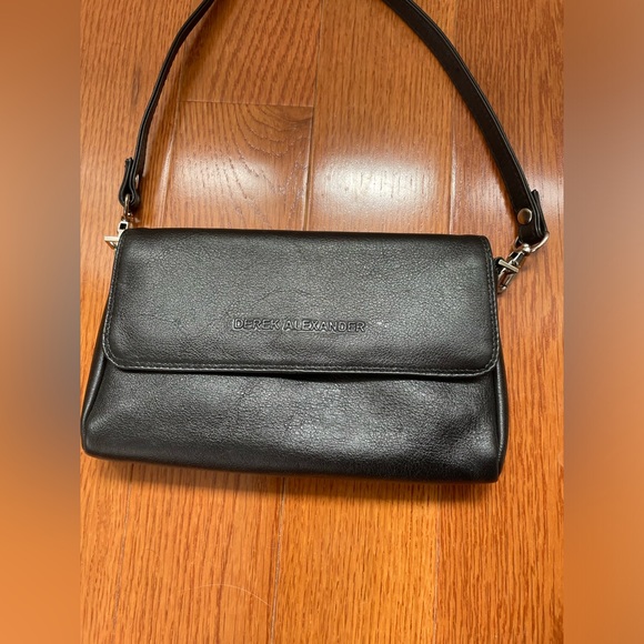 Derek Alexander small black leather flap bag with adjustable flap - Picture 6 of 8